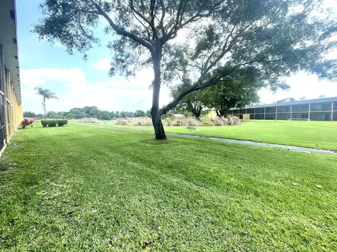 1811 Meadows Circle W Boynton Beach FL 33436