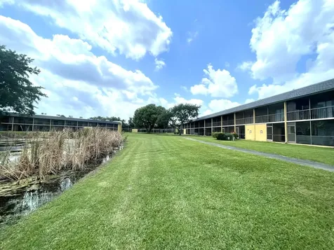 1811 Meadows Circle W Boynton Beach FL 33436