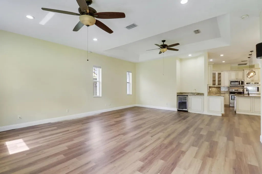 164 SE Osprey Ridge Port St Lucie FL 34984