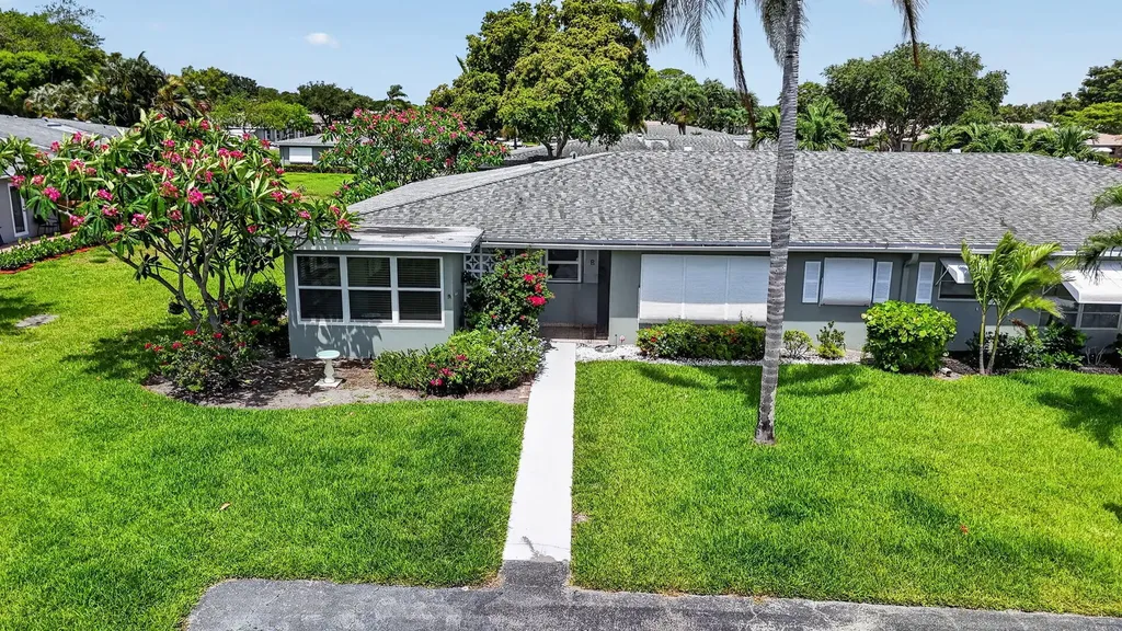 912 South Drive Delray Beach FL 33445