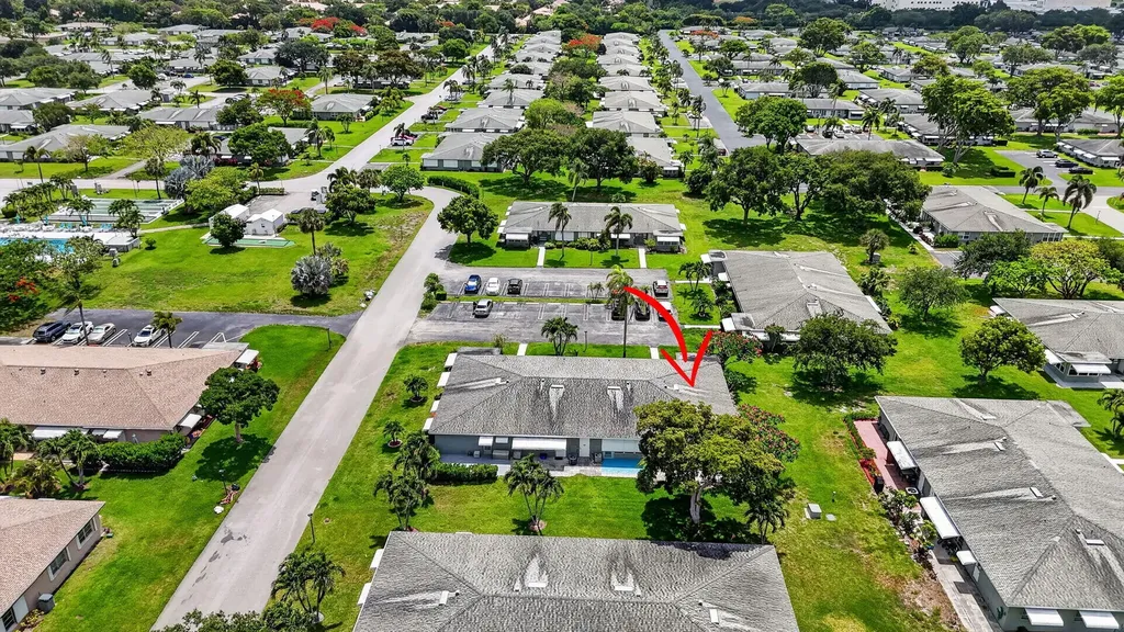 912 South Drive Delray Beach FL 33445