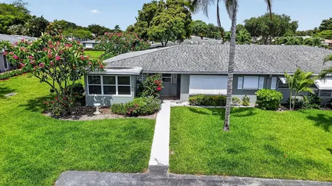 912 South Drive Delray Beach FL 33445