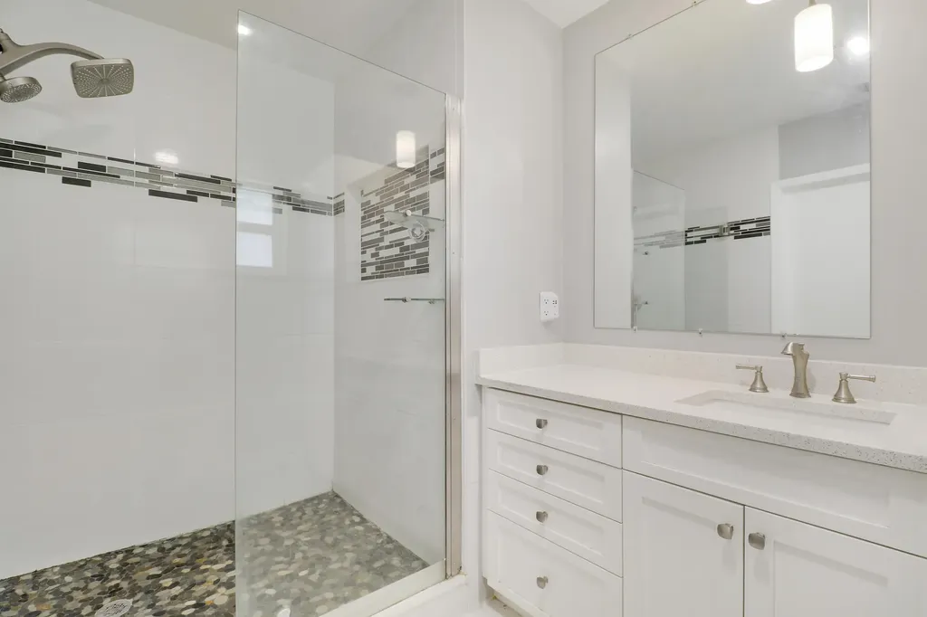 98 Pintail Court Royal Palm Beach FL 33411