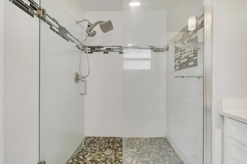 98 Pintail Court Royal Palm Beach FL 33411
