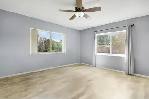98 Pintail Court Royal Palm Beach FL 33411