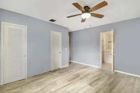 98 Pintail Court Royal Palm Beach FL 33411