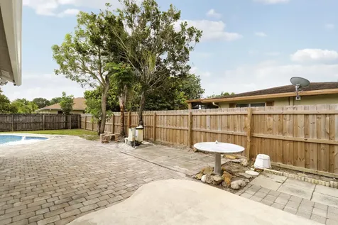 98 Pintail Court Royal Palm Beach FL 33411