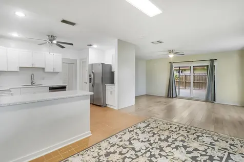 98 Pintail Court Royal Palm Beach FL 33411