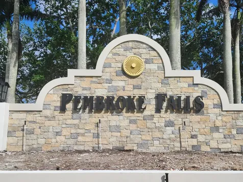 1582 NW 135th Avenue Pembroke Pines FL 33028