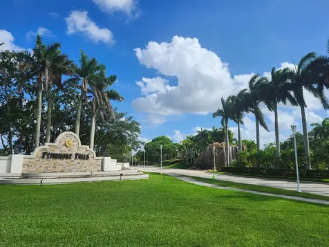 1582 NW 135th Avenue Pembroke Pines FL 33028