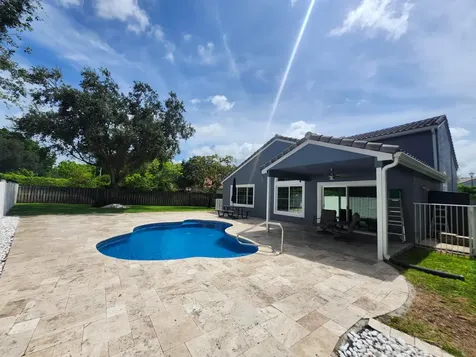 1582 NW 135th Avenue Pembroke Pines FL 33028