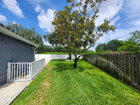 1582 NW 135th Avenue Pembroke Pines FL 33028
