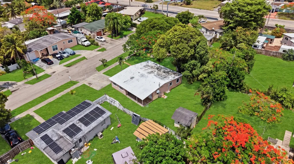 272 NE 42nd Court Deerfield Beach FL 33064