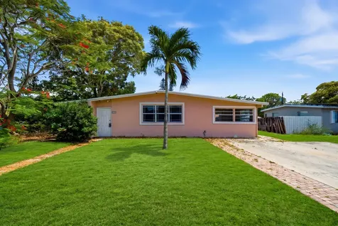 272 NE 42nd Court Deerfield Beach FL 33064