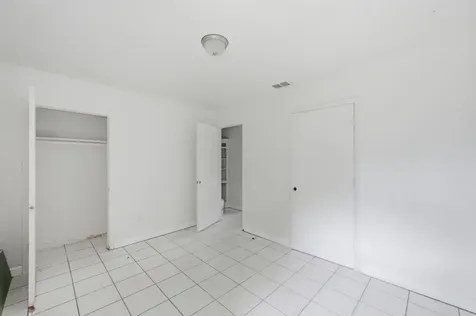 272 NE 42nd Court Deerfield Beach FL 33064