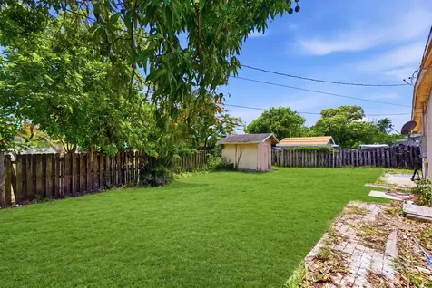 272 NE 42nd Court Deerfield Beach FL 33064