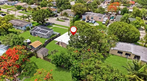 272 NE 42nd Court Deerfield Beach FL 33064