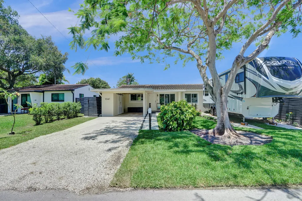 1041 SW 32nd Street Fort Lauderdale FL 33315