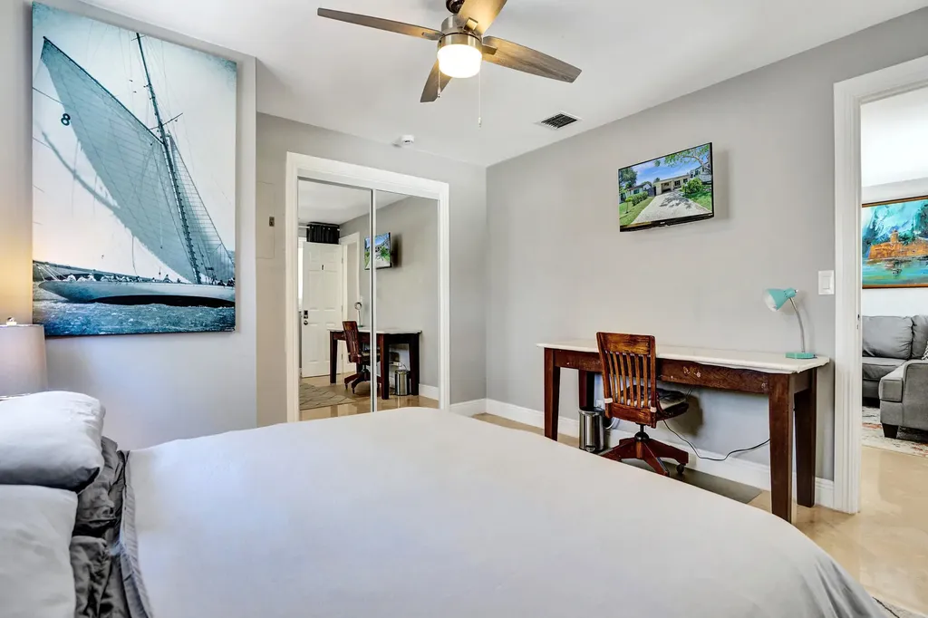 1041 SW 32nd Street Fort Lauderdale FL 33315