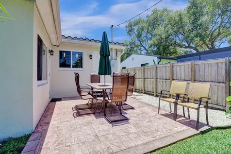 1041 SW 32nd Street Fort Lauderdale FL 33315