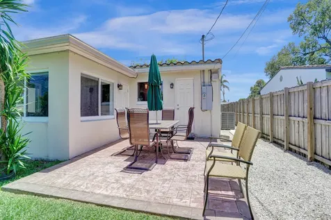 1041 SW 32nd Street Fort Lauderdale FL 33315