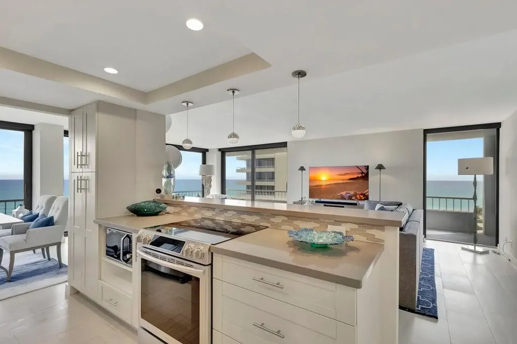 5550 N Ocean Drive Singer Island FL 33404