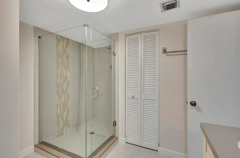 5550 N Ocean Drive Singer Island FL 33404