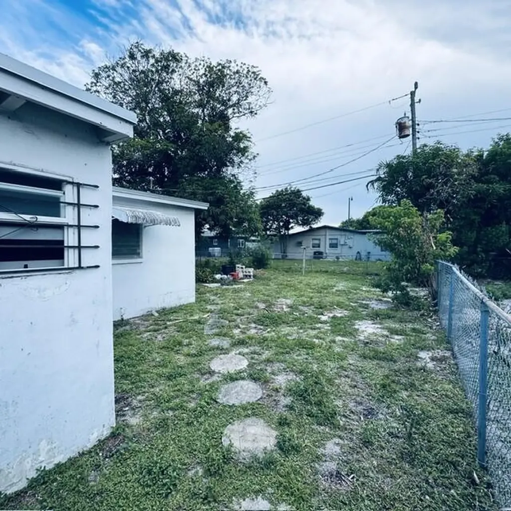 1781 NW 6th Terrace Pompano Beach FL 33060