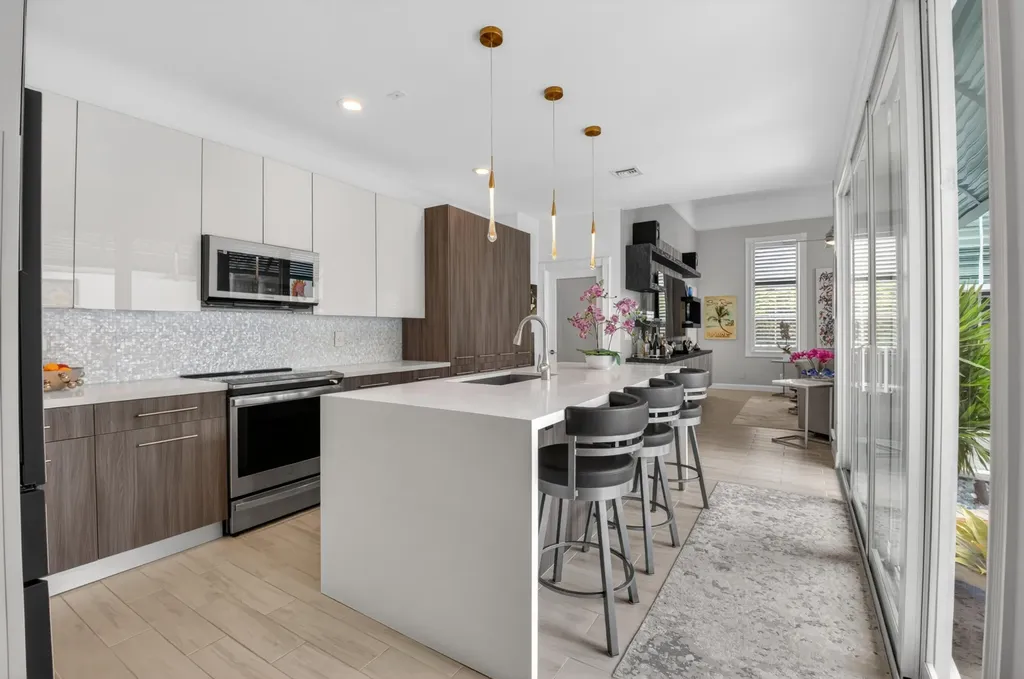 5656 NW 40th Avenue Boca Raton FL 33496