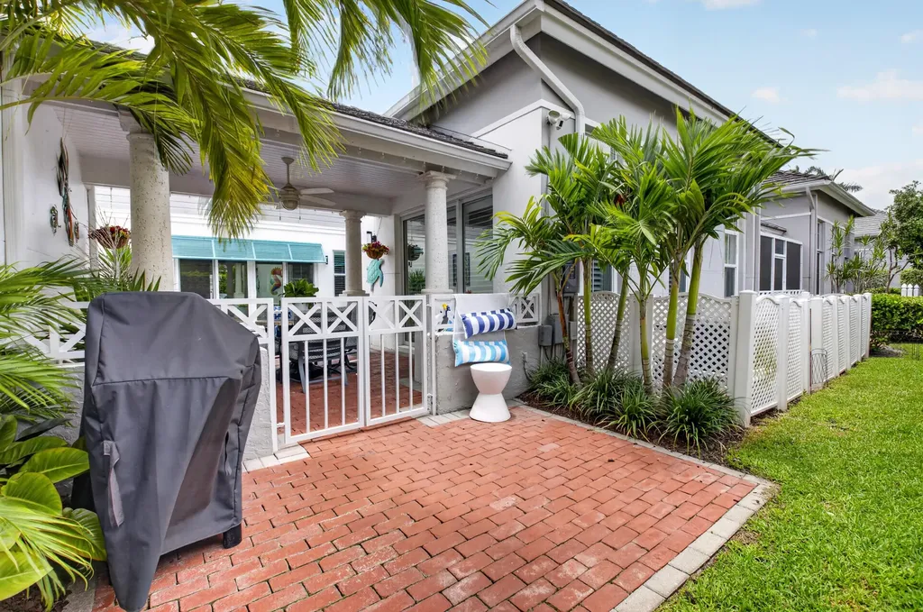 5656 NW 40th Avenue Boca Raton FL 33496