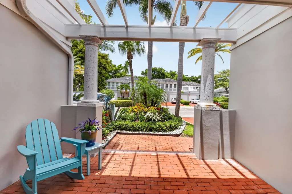 5656 NW 40th Avenue Boca Raton FL 33496