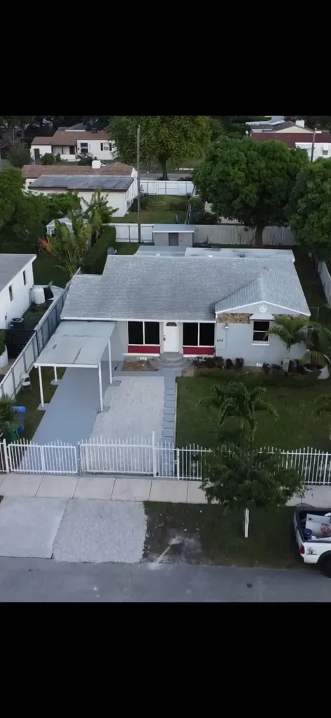 4315 NW 11th Court Miami FL 33127