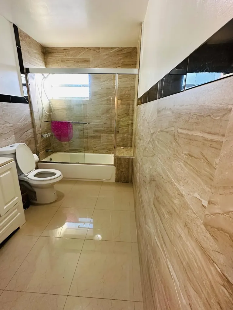 4315 NW 11th Court Miami FL 33127