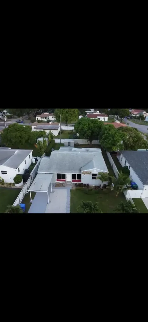 4315 NW 11th Court Miami FL 33127