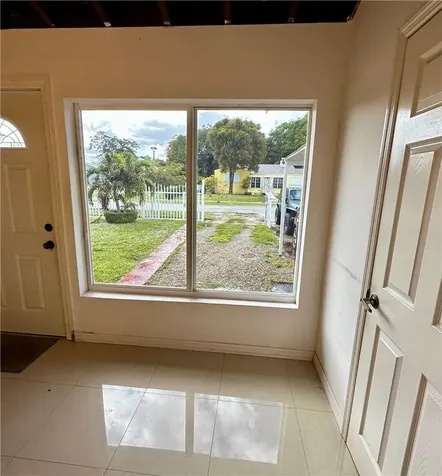 4315 NW 11th Court Miami FL 33127