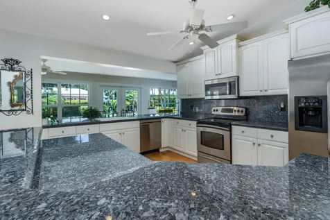 9268 SE Gettysburg Court Hobe Sound FL 33455