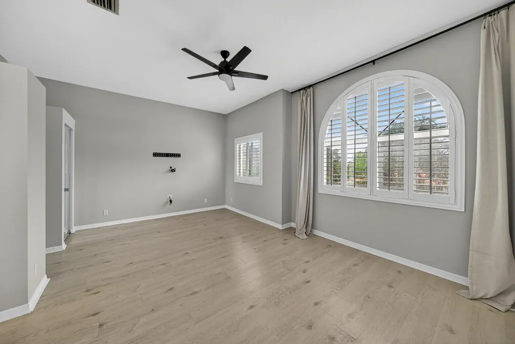 835 NE 17th Way Fort Lauderdale FL 33304