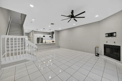 835 NE 17th Way Fort Lauderdale FL 33304