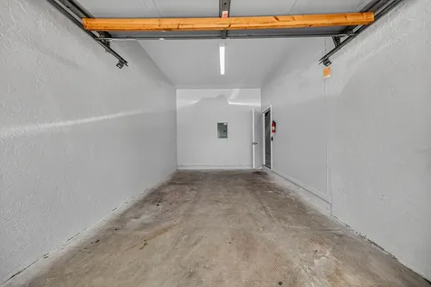 835 NE 17th Way Fort Lauderdale FL 33304