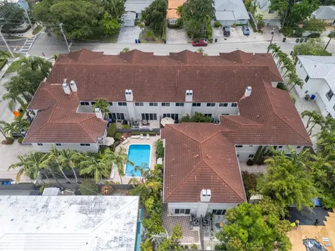 835 NE 17th Way Fort Lauderdale FL 33304