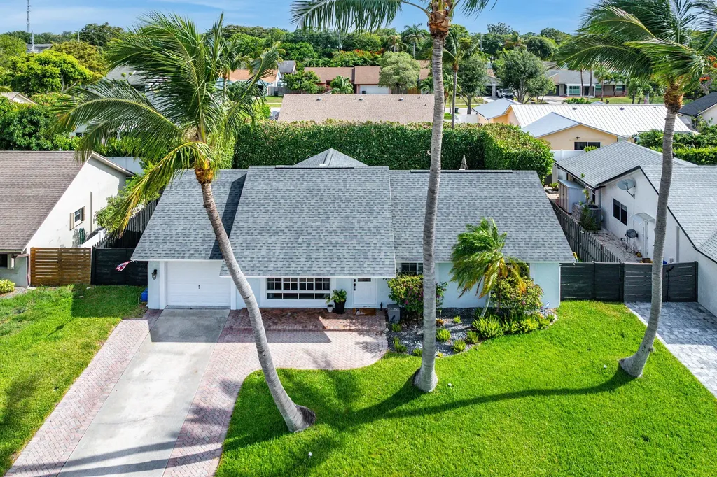 1515 Gallinule Drive Delray Beach FL 33444