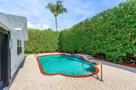 1515 Gallinule Drive Delray Beach FL 33444