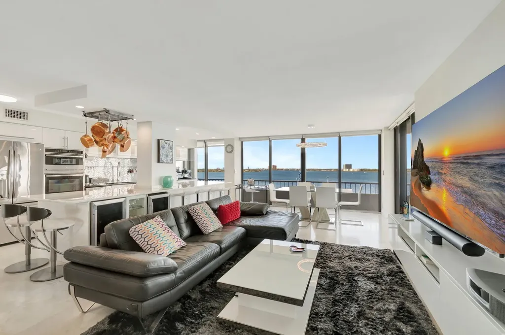 5550 N Ocean Drive Singer Island FL 33404