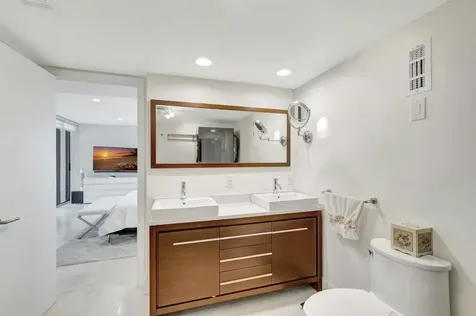 5550 N Ocean Drive Singer Island FL 33404