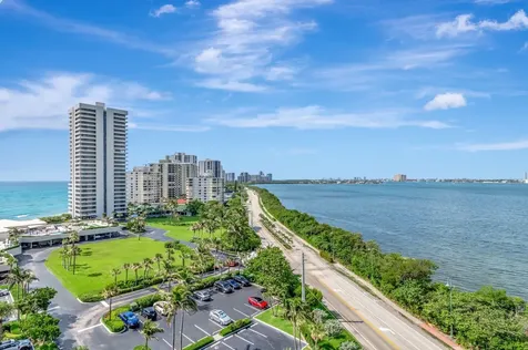 5550 N Ocean Drive Singer Island FL 33404