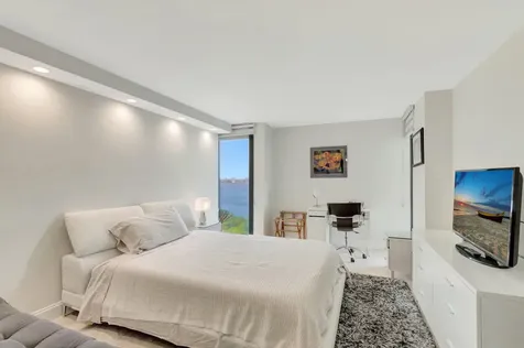 5550 N Ocean Drive Singer Island FL 33404