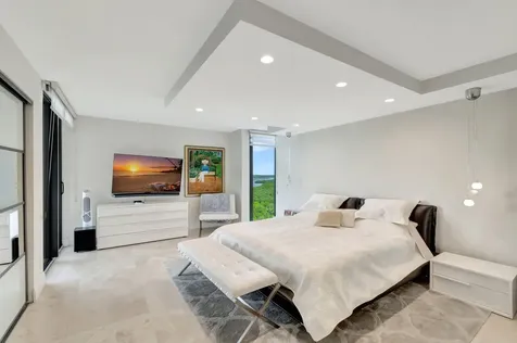 5550 N Ocean Drive Singer Island FL 33404