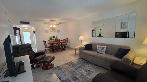 2900 NW 46th Avenue Lauderdale Lakes FL 33313