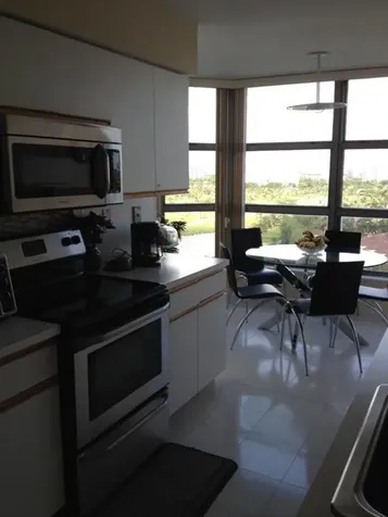 3400 NE 192nd Street NE Aventura FL 33180