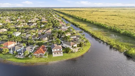 1913 Silverbell Terrace Weston FL 33327